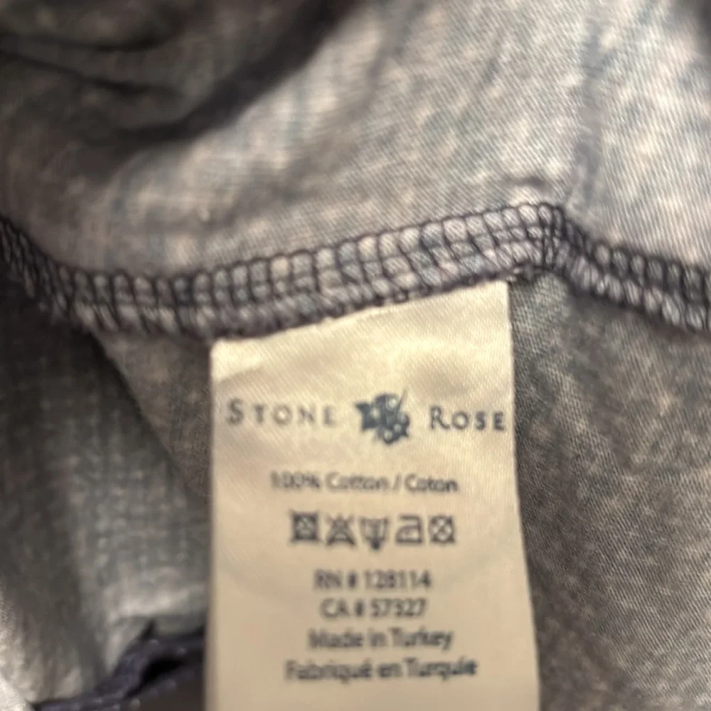 Stone Rose patterned Shirt - Picture 6 of 7